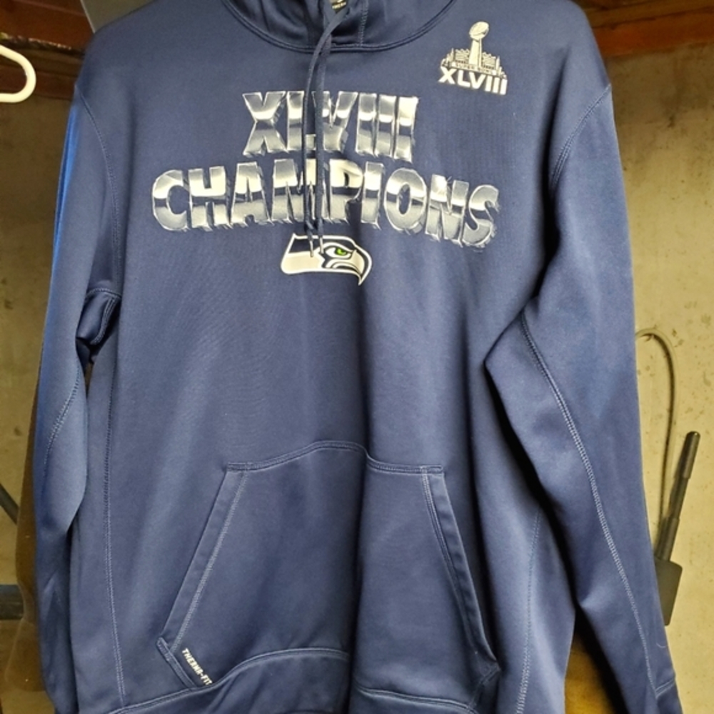 Seattle Seahawks champion hoodie/ medium.